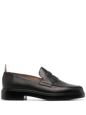 Thom Browne pebbled leather penny loafers - Black