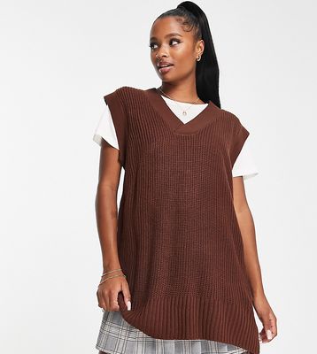 Threadbare Petite Chestnut v neck knitted tank top in chocolate-Brown