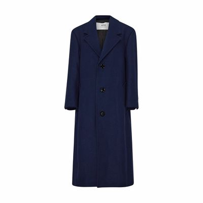 Three buttons coat