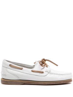 Timberland bow-detail leather boat shoes - White