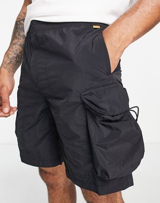 Timberland Outdoor cargo shorts in black
