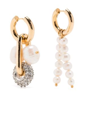 Timeless Pearly asymmetric hoop earrings - White