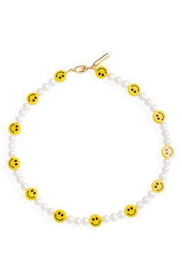 Timeless Pearly Freshwater Pearl & Smiley Face Necklace in Gold