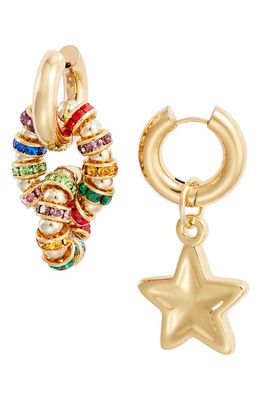 Timeless Pearly Mismatched Hoop Earrings in Gold Multi