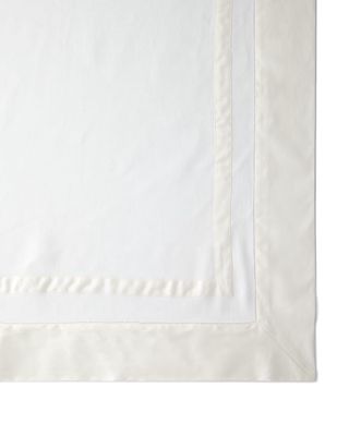 Tipton Oblong Tablecloth, 66" x 140"