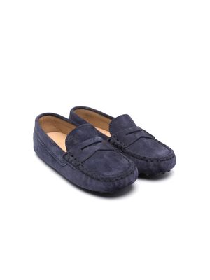 Tod's Kids Gommino logo-embossed suede slippers - Blue