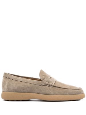 Tod's logo-debossed suede penny loafers - Neutrals