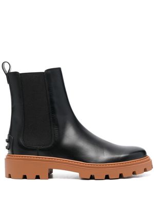 Tod's studded leather ankle boots - Black