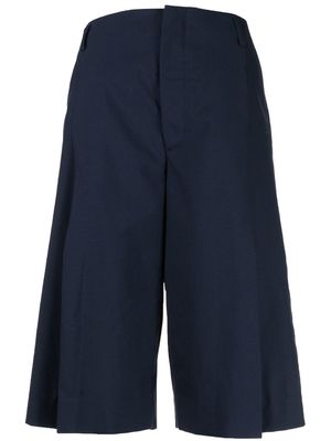 Toga pressed-crease chino shorts - Blue