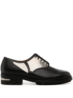 Toga Virilis embellished leather Oxford shoes - Black