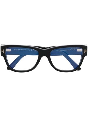 TOM FORD Eyewear cat-eye engraved-logo glasses - Black