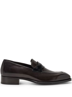 TOM FORD twist-detail burnished-leather loafers - Brown