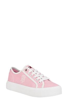 Tommy Hilfiger Alezya Platform Sneaker in Light Pink