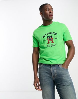 Tommy Hilfiger center graphic logo T-shirt in green