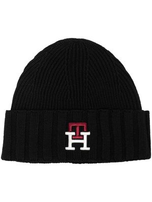 Tommy Hilfiger embroidered logo beanie hat - Black