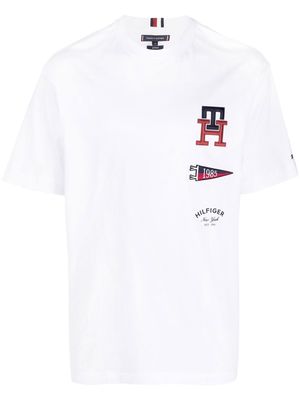 Tommy Hilfiger embroidered logo print T-shirt - White