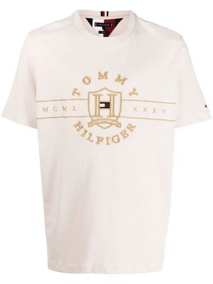 Tommy Hilfiger embroidered-logo T-shirt - Neutrals