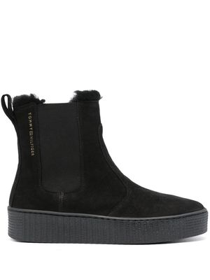 Tommy Hilfiger Essential Chelsea suede boots - Black