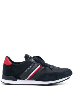 Tommy Hilfiger Iconic stripe-detail sneakers - Blue
