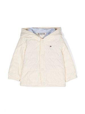 Tommy Hilfiger Junior embroidered-logo padded jacket - Neutrals