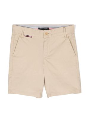 Tommy Hilfiger Junior embroidered-logo twill shorts - Neutrals