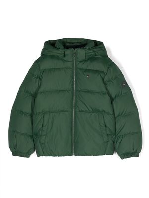 Tommy Hilfiger Junior logo-embroidered puffer jacket - Green