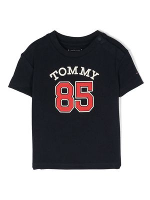 Tommy Hilfiger Junior number-print cotton T-shirt - Blue