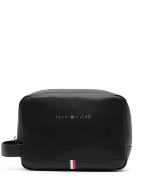 Tommy Hilfiger logo-lettering rectangle wash bag - Black