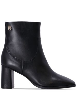 Tommy Hilfiger monogram-plaque square-toe leather ankle boots - Black