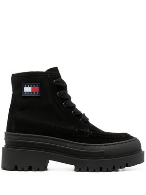 Tommy Jeans 40mm logo-patch lace-up boots - Black