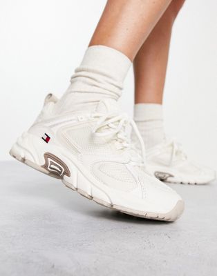 Tommy Jeans archive runner in ecru-White