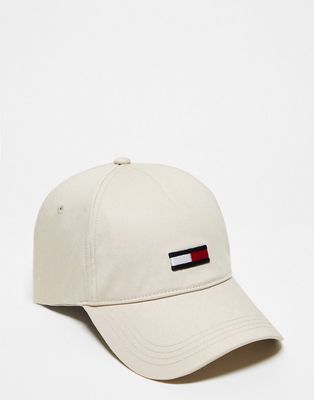 Tommy Jeans flag logo cap in beige-Neutral
