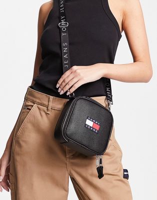Tommy Jeans heritage crossover bag in black