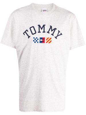 Tommy Jeans logo-print cotton T-shirt - Grey