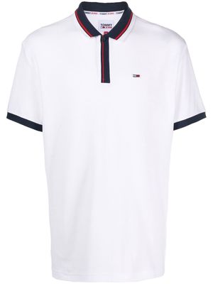 Tommy Jeans logo short-sleeve polo shirt - White