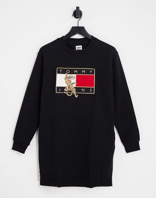 Tommy Jeans logo T-shirt in black