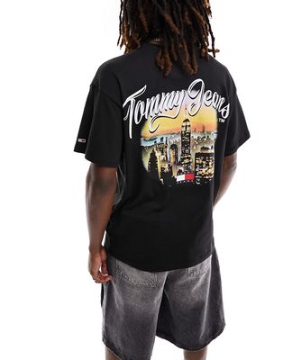 Tommy Jeans relaxed vintage city t-shirt in black