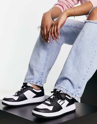 Tommy Jeans retro basket sneakers in black and white