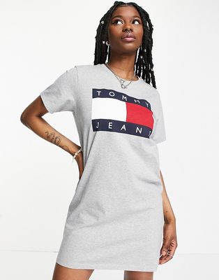 Tommy Jeans short sleeve flag logo t-shirt dress in gray