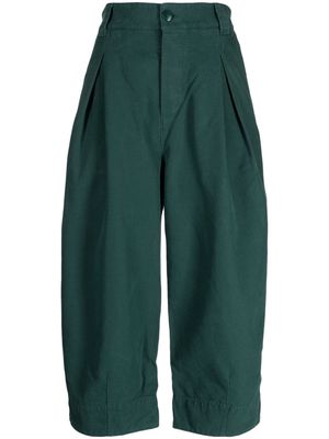 Toogood pleat-detailing cropped cotton trousers - Green