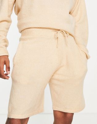 Topman oversized knitted shorts in stone-Neutral