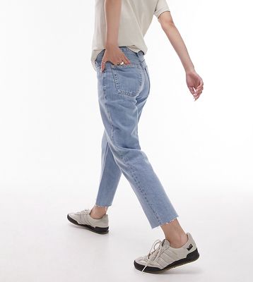 Topshop Petite Straight jeans in bleach-Blue