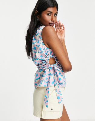 Topshop poplin daisy cut out side sleeveless top in pink and blue-Multi