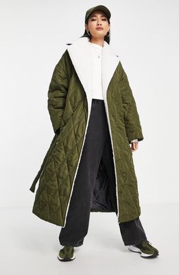 Topshop Quilted High Pile Fleece Trench Coat in Khaki