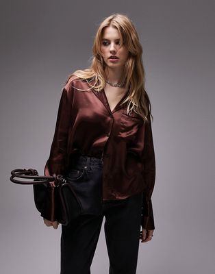 Topshop relaxed shirt in chocolate with black piping-Brown