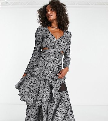 Topshop Tall cut out waist tiered occasion midi dress in star print-Multi