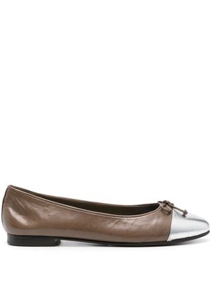 Tory Burch bow-detail leather ballerina shoes - Brown