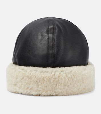 Toteme Leather and shearling hat