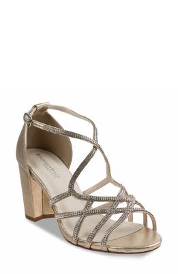 Touch Ups Lupe Sandal in Champagne