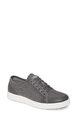 TRAQ by Alegria Alegria Lyriq Sneaker in Wooly Bully Grey Fabric